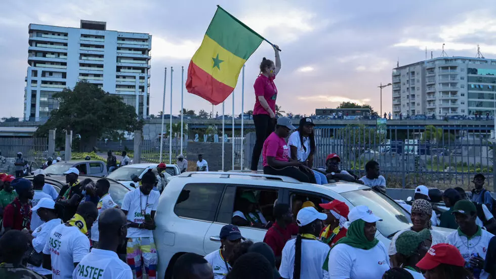 Sénégal : Élections Législatives Anticipées, Candidats et Enjeux Cruciaux pour le Futur Politique